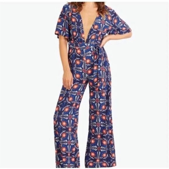 Cleobella Women's Size Medium Diane's red white blue floral Finley Jumpsuit NEW - Picture 1 of 16